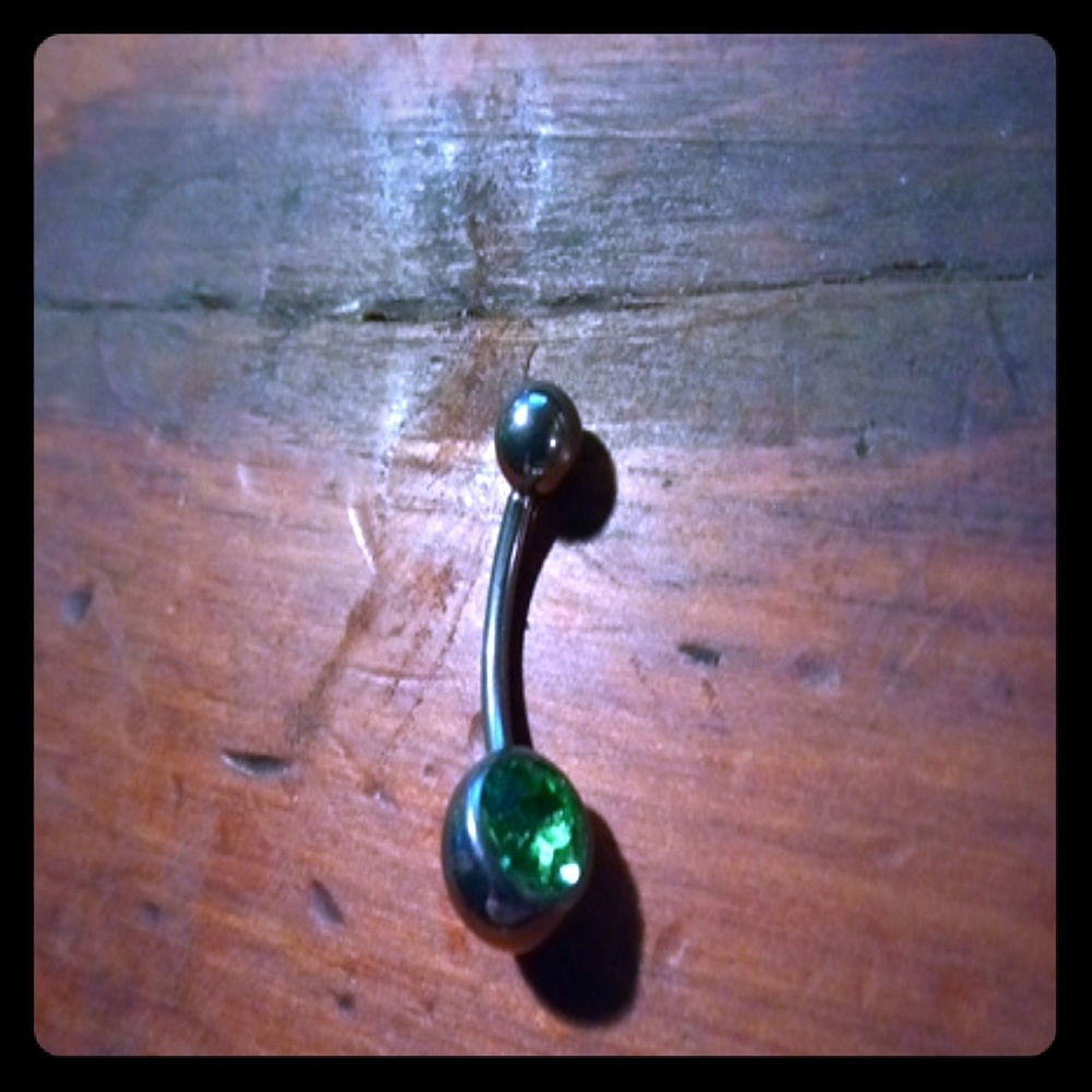 Belly button jewelry